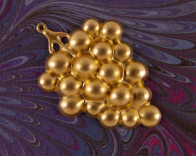 6 Brass Bunch of Grapes Charm