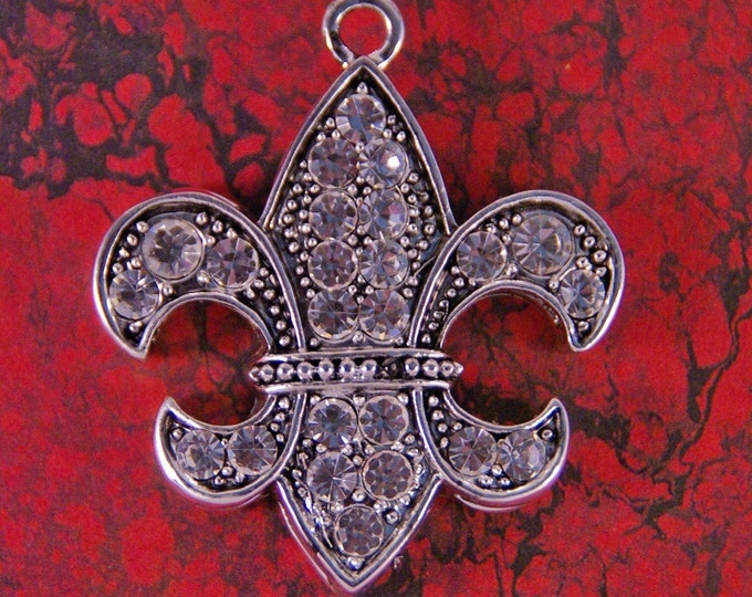 Rhinestone Encrusted Fleur de Lis Pendant