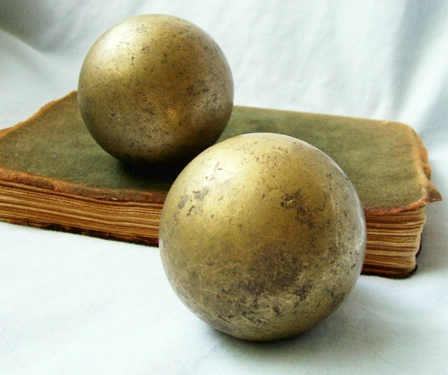 vintage-tarnished-solid-brass-balls-for-decor-by-sakatagin-on-etsy