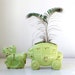 vintage Horse and Carriage planter. reen, gold. Le Bow 1950s / Mid century cottage / the GRANDMA'S TABLE pot