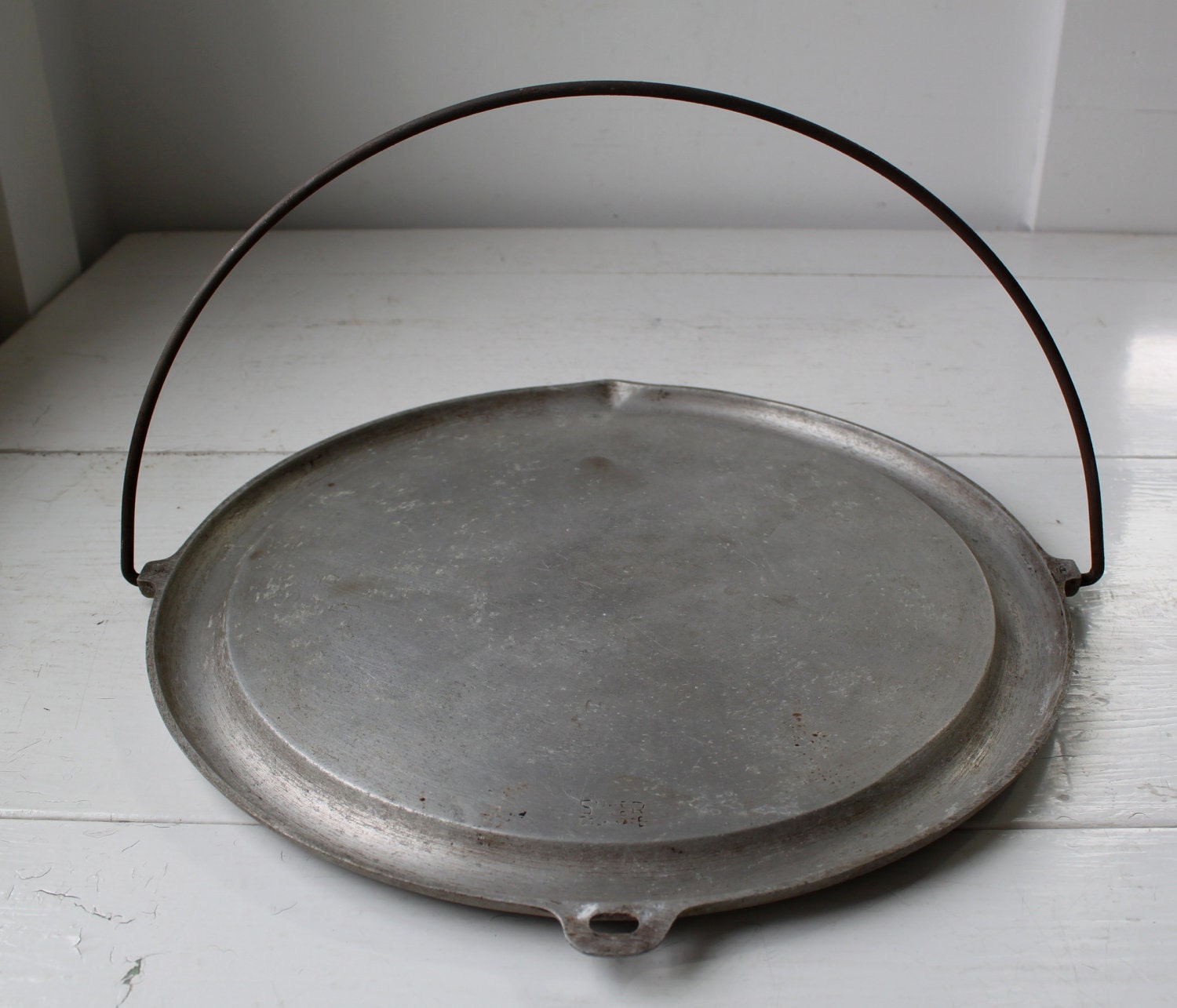 1920s PANCAKES and BACON griddle. Super maid cookware. Silver
