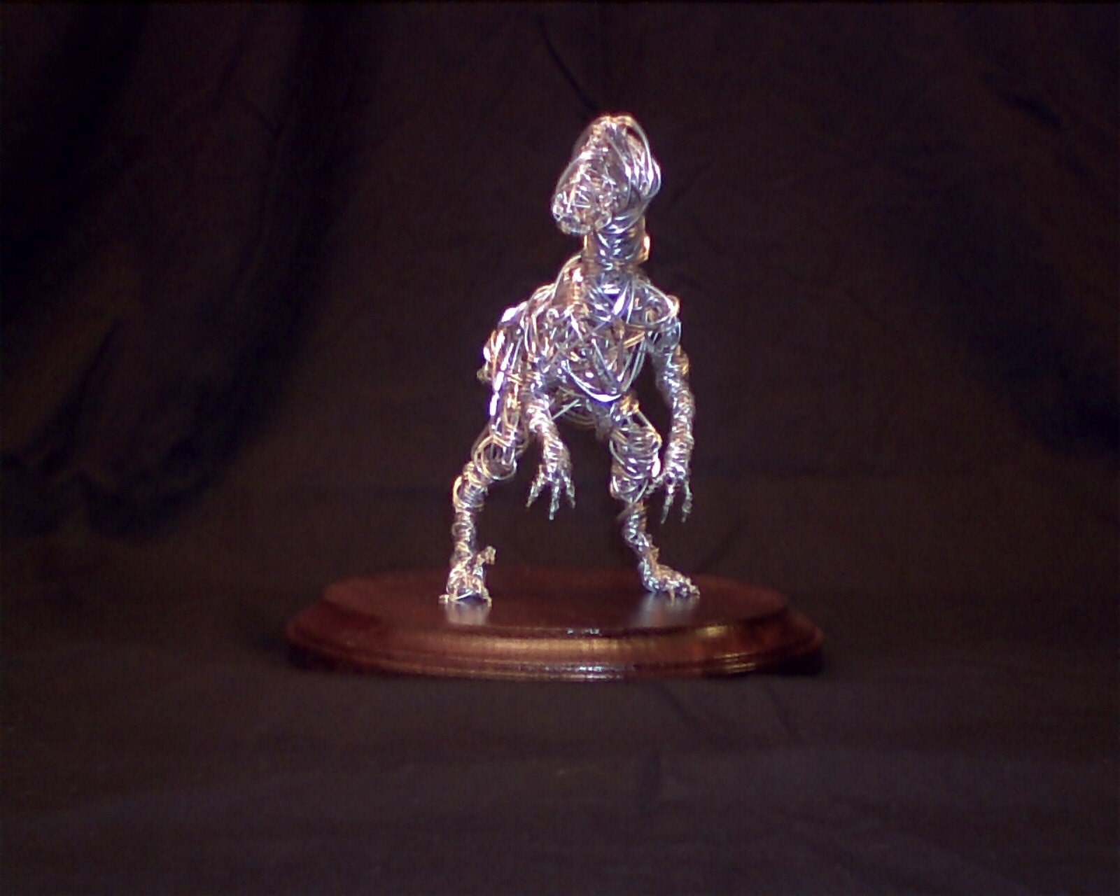 Wire Sculpture Dinosaur Velociraptor