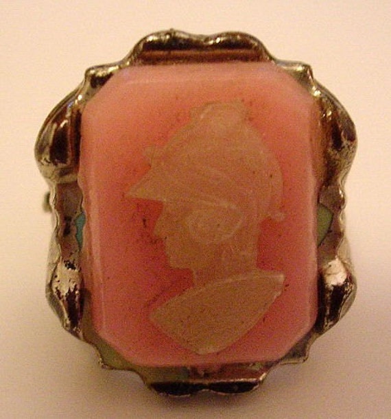 Vintage Cracker Jack CJ Prize Gumball Toy Pink by Shefindsthings