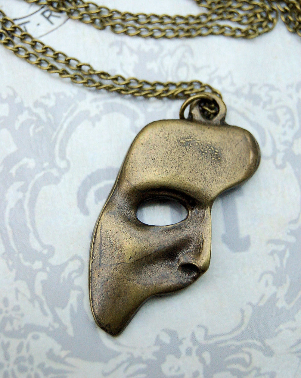 phantom of the opera mask charm