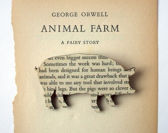 Animal Farm - Pig brooch. Classic book brooches made with original pages.