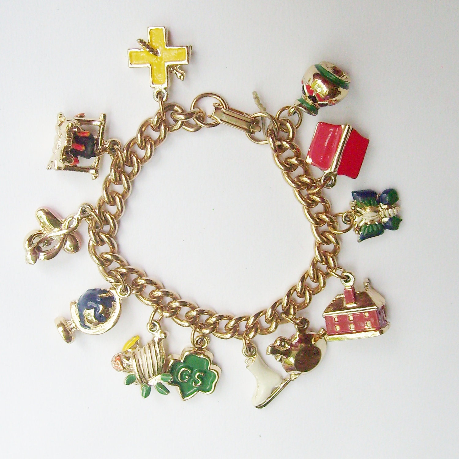 Vintage Girl Scouts charm bracelet gold with 12 3D enamel