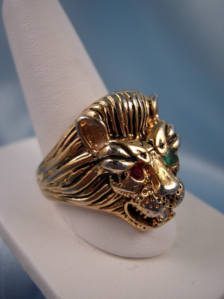 SALE Vintage Lion's Head 18K HGE Costume Ring FREE