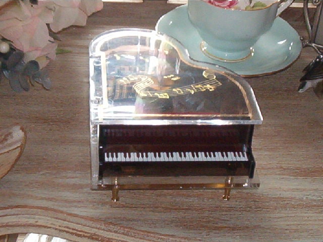 Vintage Figural Piano Music Box Jewelry Box Made in Hong Kong