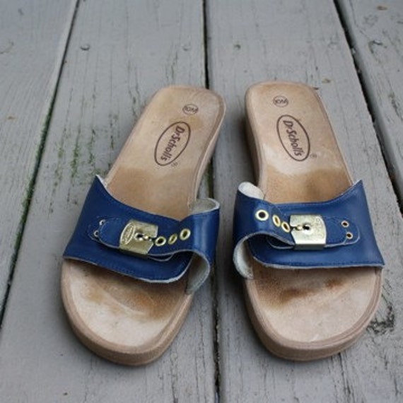 Vintage Dr. Scholl's .. Sandals .. Navy Slide Wedge
