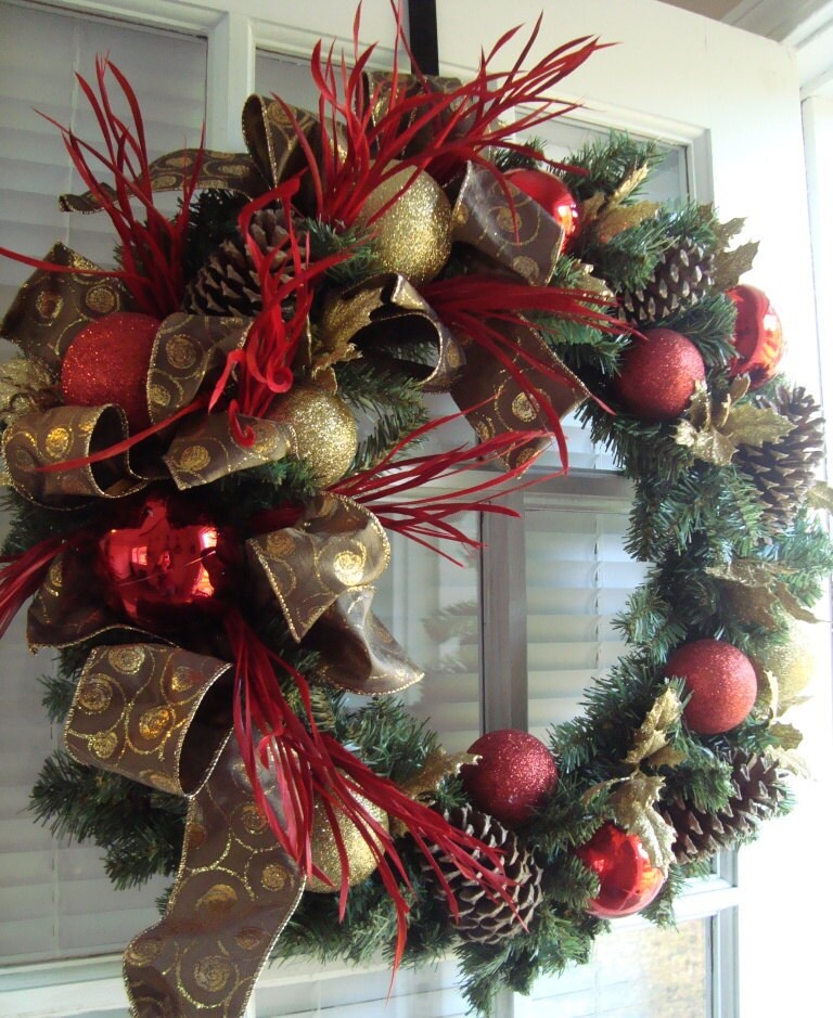 Christmas Wreath Red And Gold 