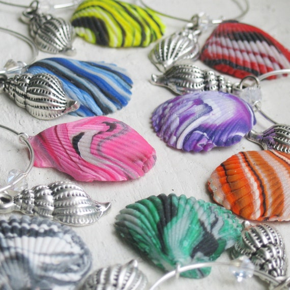 Deluxe Set of 8 Faux Sea Shell Wine Glass Charms