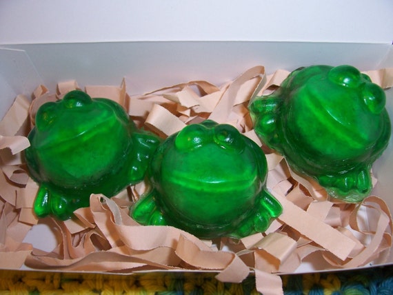 20 EXPLODING FROG SOAP Party Favors with Gift Card Tags Attached - Harry Potter fans Il_570xn