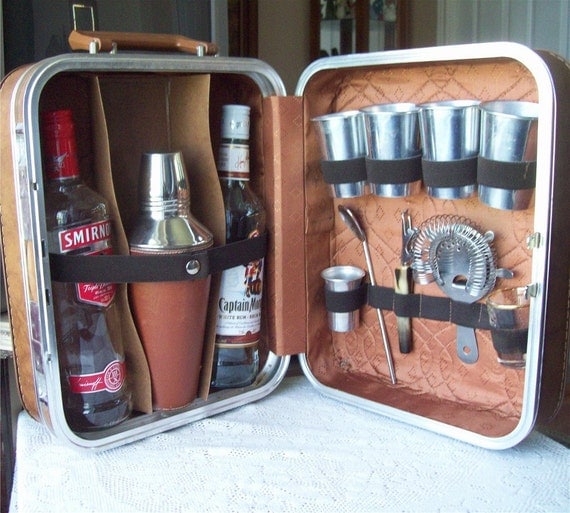 Vintage Portable Travel Bar w Tools SuitCase Cocktail Shaker
