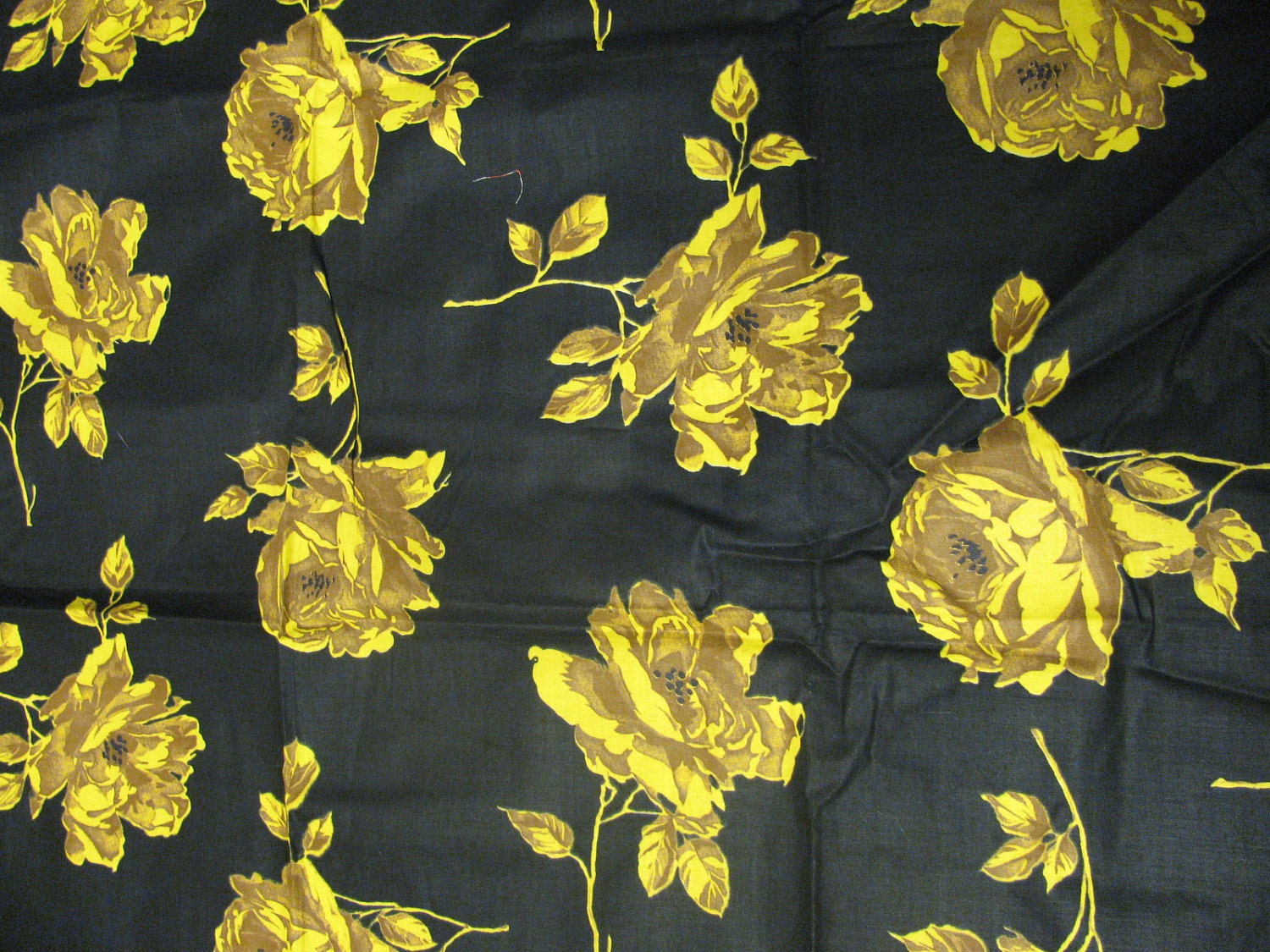 Vintage Yellow Rose on Black cotton quilt fabric 1 yd