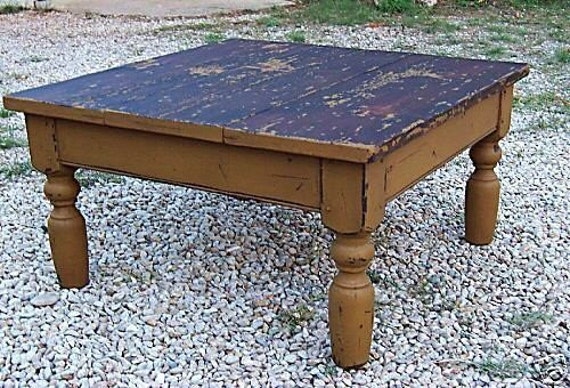 Primitive farmhouse rustic coffee table painted country pine