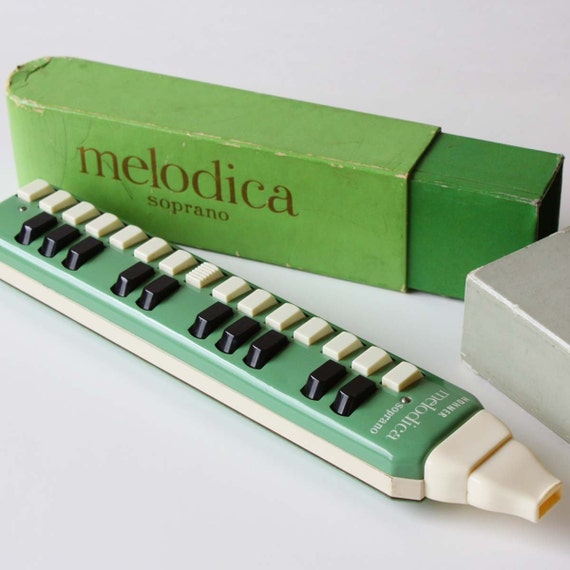 Vintage Hohner Melodica Soprano Childs Wind Instrument Toy