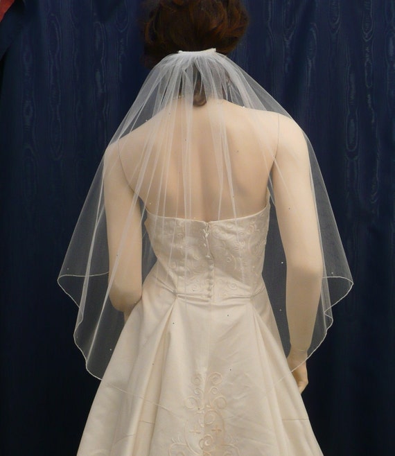 Elbow length Angel Cut Bridal Veil with a by BellaBridalVeils