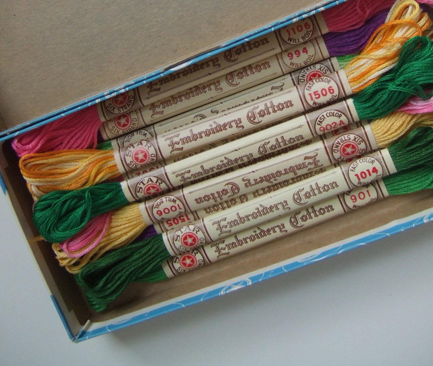 Vintage STAR 6 STRAND Embroidery Cotton thread floss RAINBOW