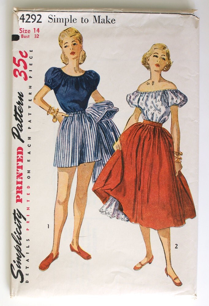 1940s Peasant Blouse Shorts and Skirt Pattern Bust 32