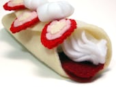 Felt Play Food Strawberry Crepes Set