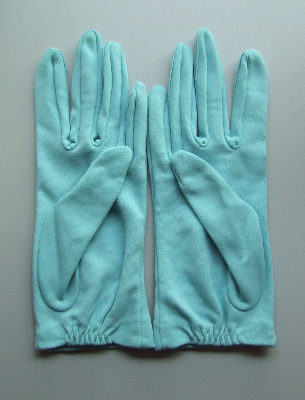 Sweet vintage aqua gloves