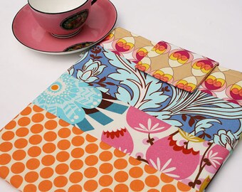 Kindle Sleeve,kindle Cover, kindle Case, Nook Case, Nook Sleeve, Nook Color, Kobo, Sony - Cozy -- Techee Gadget in Wild Flower