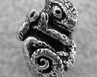 Green Girl Studios Pewter Chameleon Bead