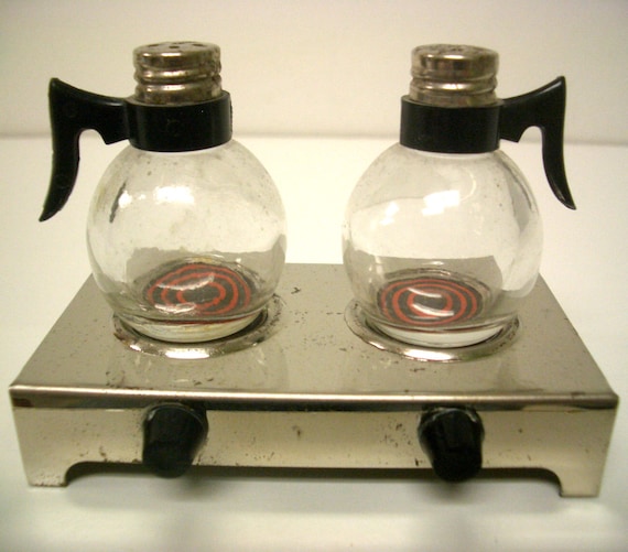 Vintage Hot Plate and Coffee Pots Salt and Pepper Shakers