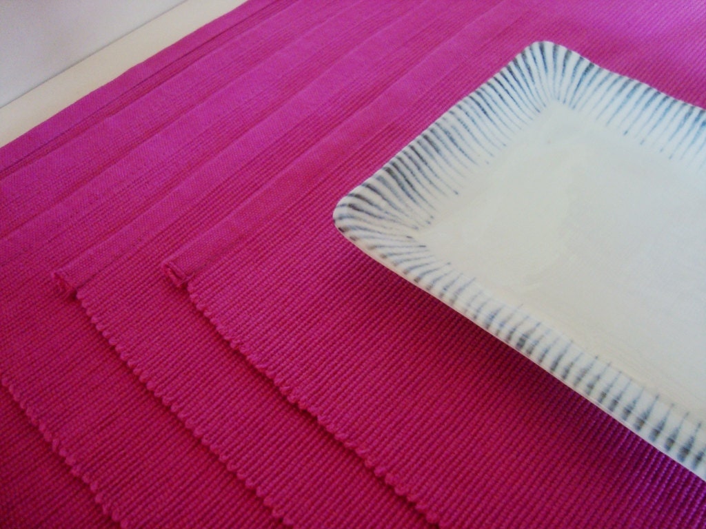Hot Pink Set of 6 Placemats