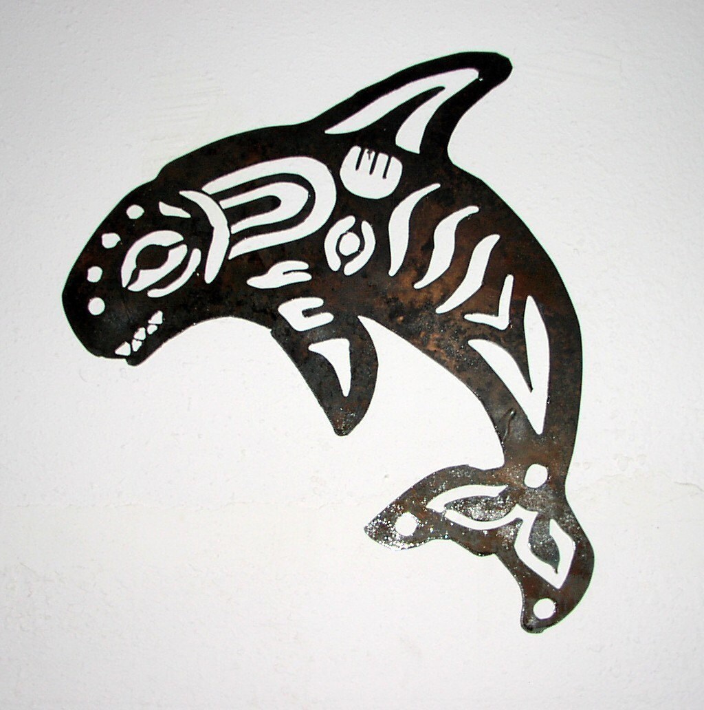 Whale Indian Metal art