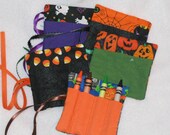 Set of 5 Halloween mini crayon rolls will hold 4 crayons School parties and treats Quantity discounts Il_170x135