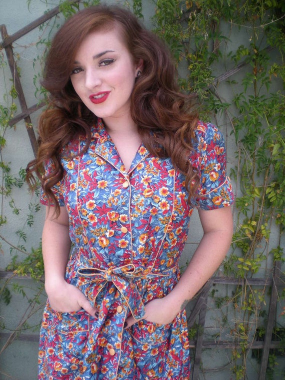 Vintage Working Girl Floral Housewife Day Dress 40s 50s 60s