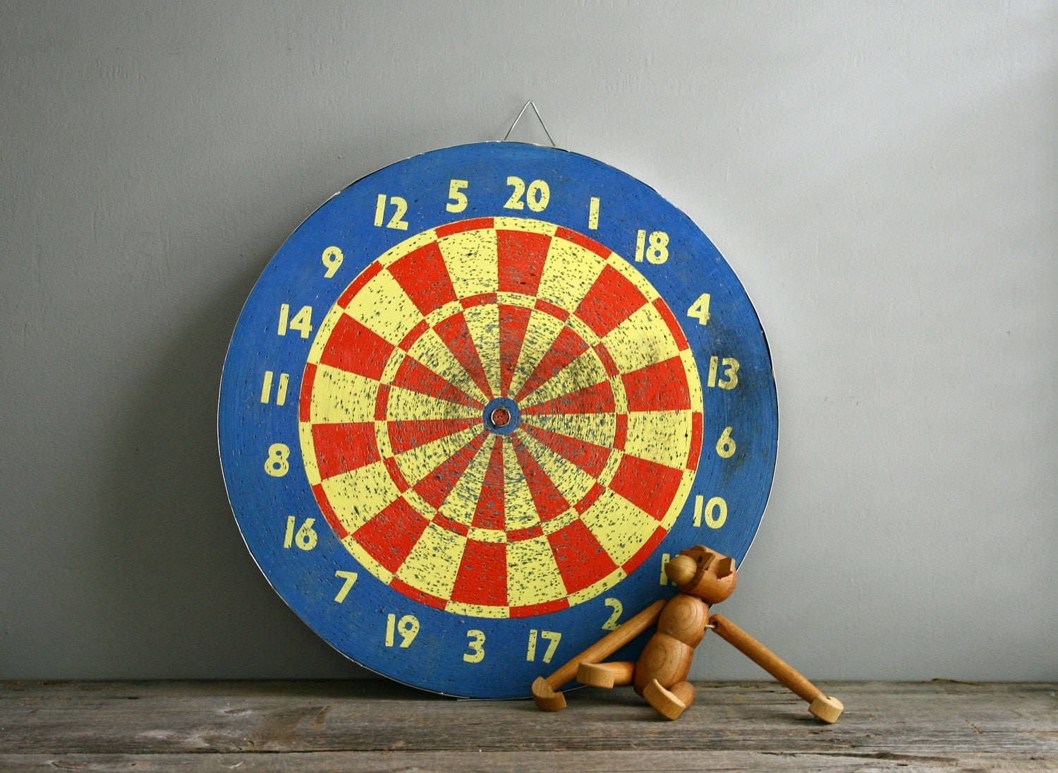 cork dart board