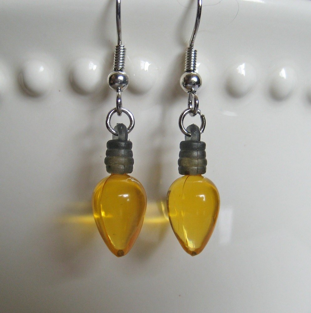 holiday light bulb earrings old fashioned yellow christmas holiday light bulb earrings old fashioned yellow christmas