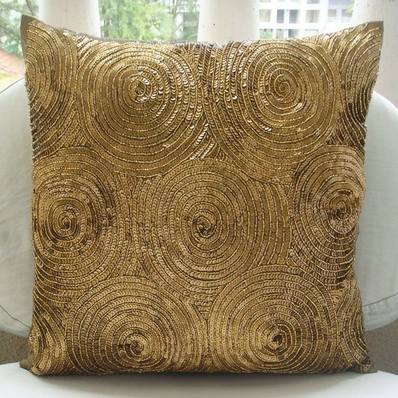 gold throw pillows