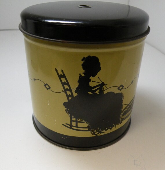 Vintage Yarn Holder by katrinaswoolworld on Etsy