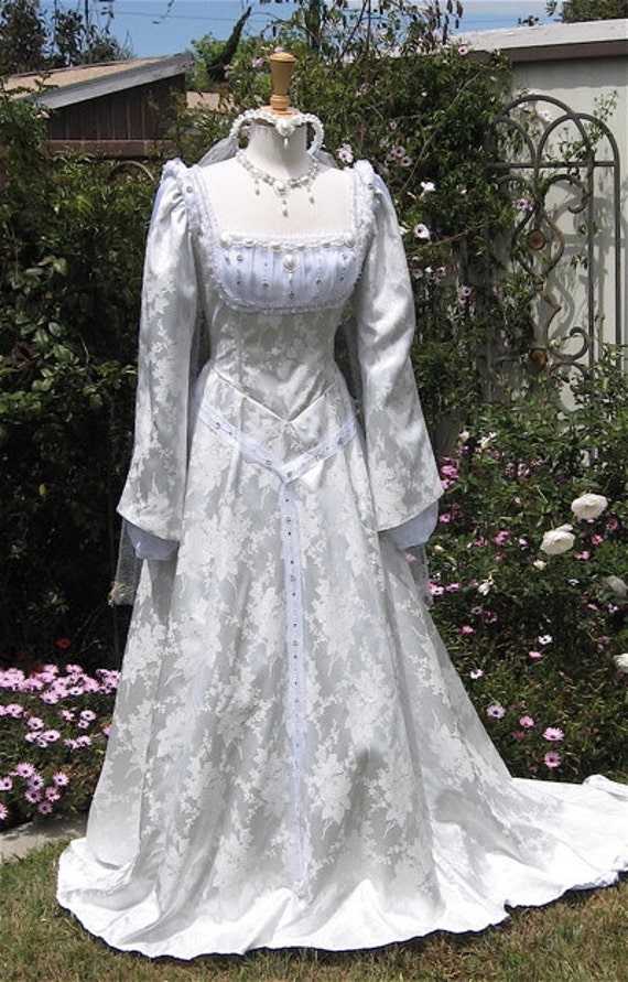 princess medieval wedding dress