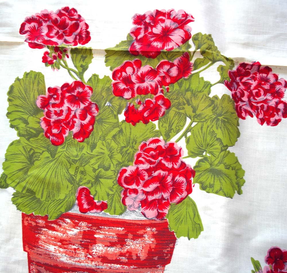 Vintage Novelty Fabric Potted Geraniums Border Print