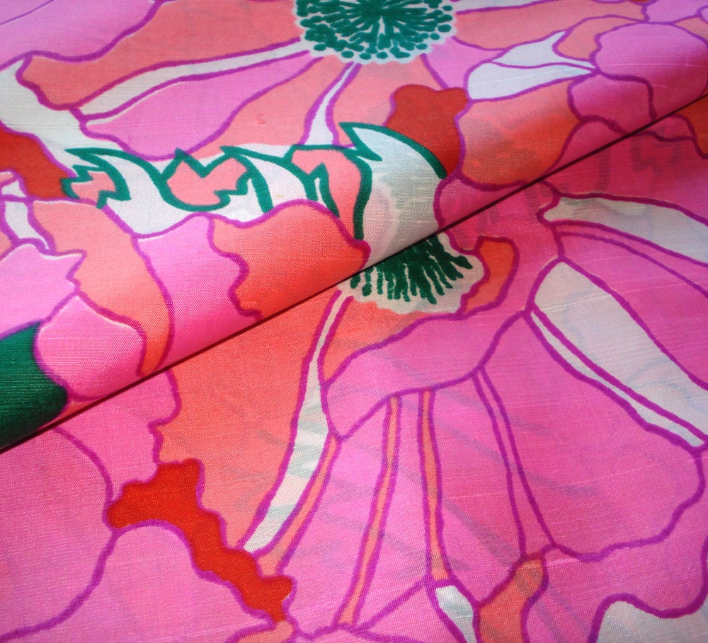 Vintage Fabric Large Mod Floral Print Hot Pink