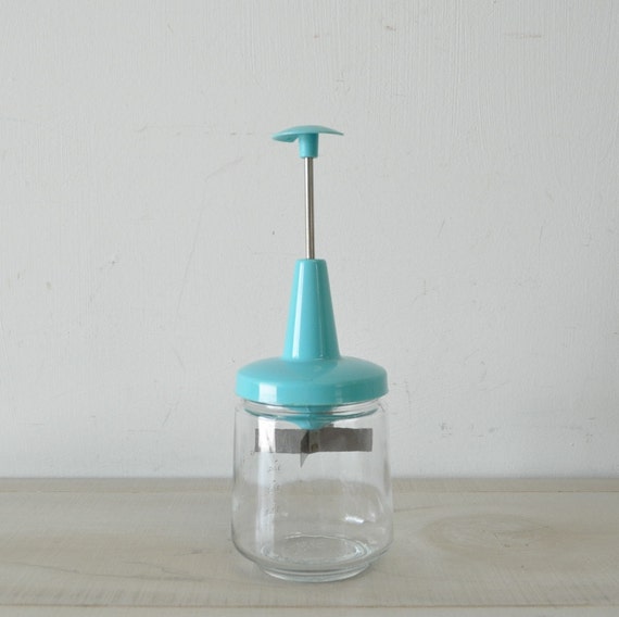 nut/food vintage cup  measuring glass turquoise  Androck glass  vintage nut  chopper  Made cups