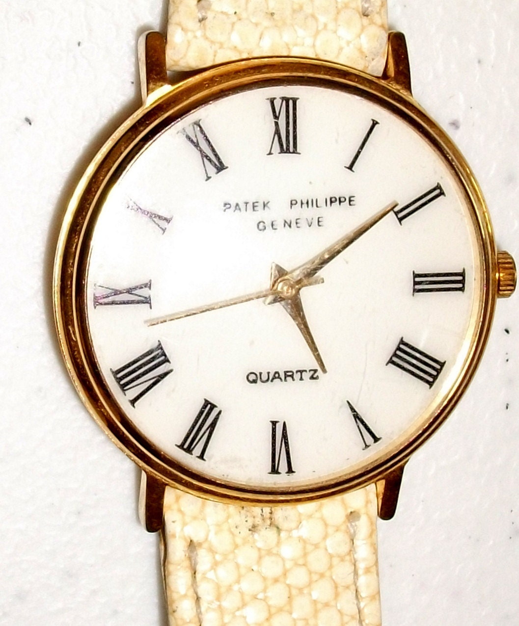 1980s Ladies Philippe Patek Rare FAUX Quartz Watch Off White