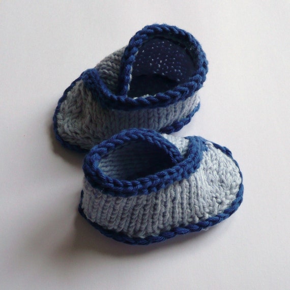 crossover baby booties