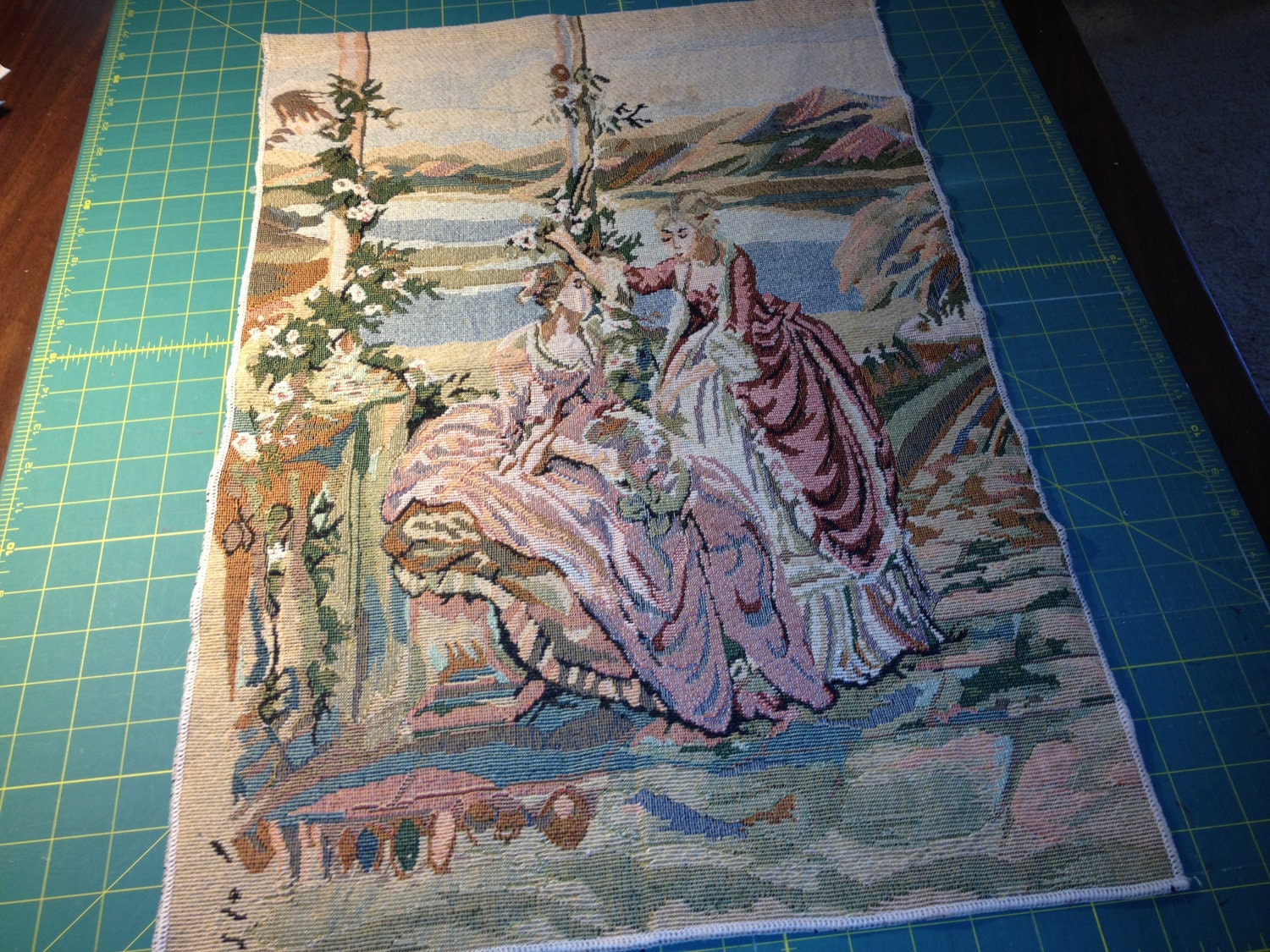 Vintage Victorian Tapestry Wall Hanging Home Decor Sewing