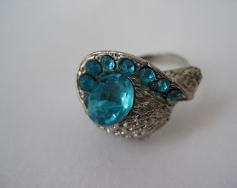 Aqua Blue Twinkle Texture - vintage ring - adjustable