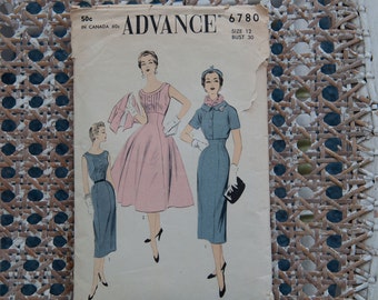 Advance 6780 Vintage Pattern - Bust 30 Sz 12 Dress 50s