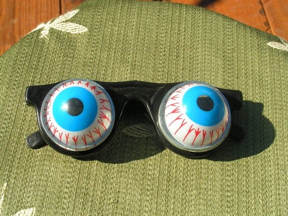 Vintage Novelty Slinky Spring Eye Eyeball Glasses Googles