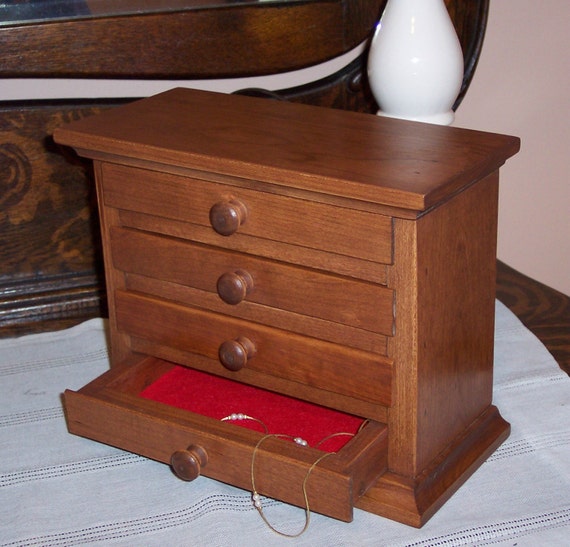 Cherry Jewelry Box 4 Felt Lined Drawers