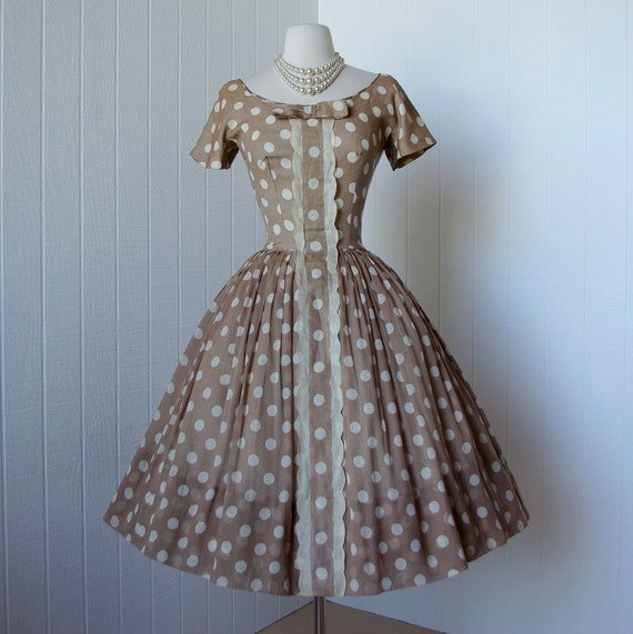 vintage 1950's dress ...dior inspired GIGI YOUNG nude