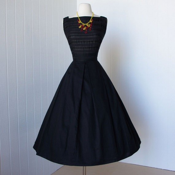 vintage 1950's dress ...wardrobe staple JERRY GILDEN by traven7