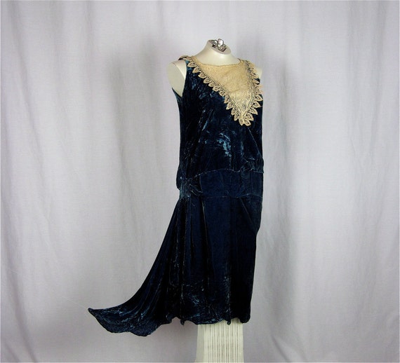 Vintage 1920s Blue Velvet Flapper Dress Sz S